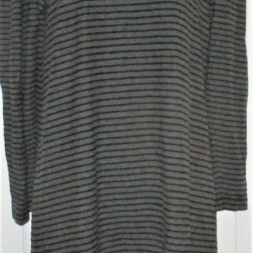 LOFT DRESS - Picture 2 of 7